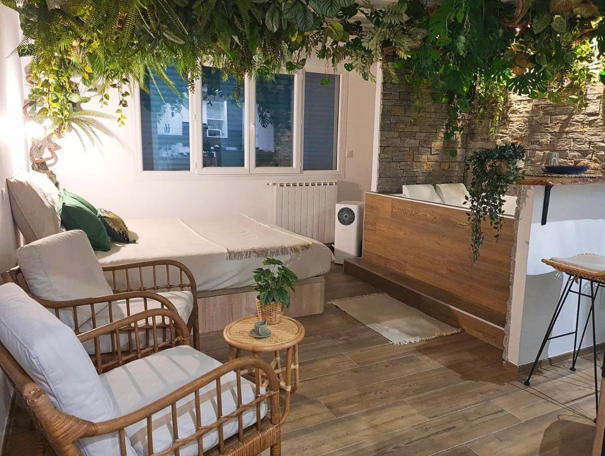 Jungle Room Cannes Extérieur photo