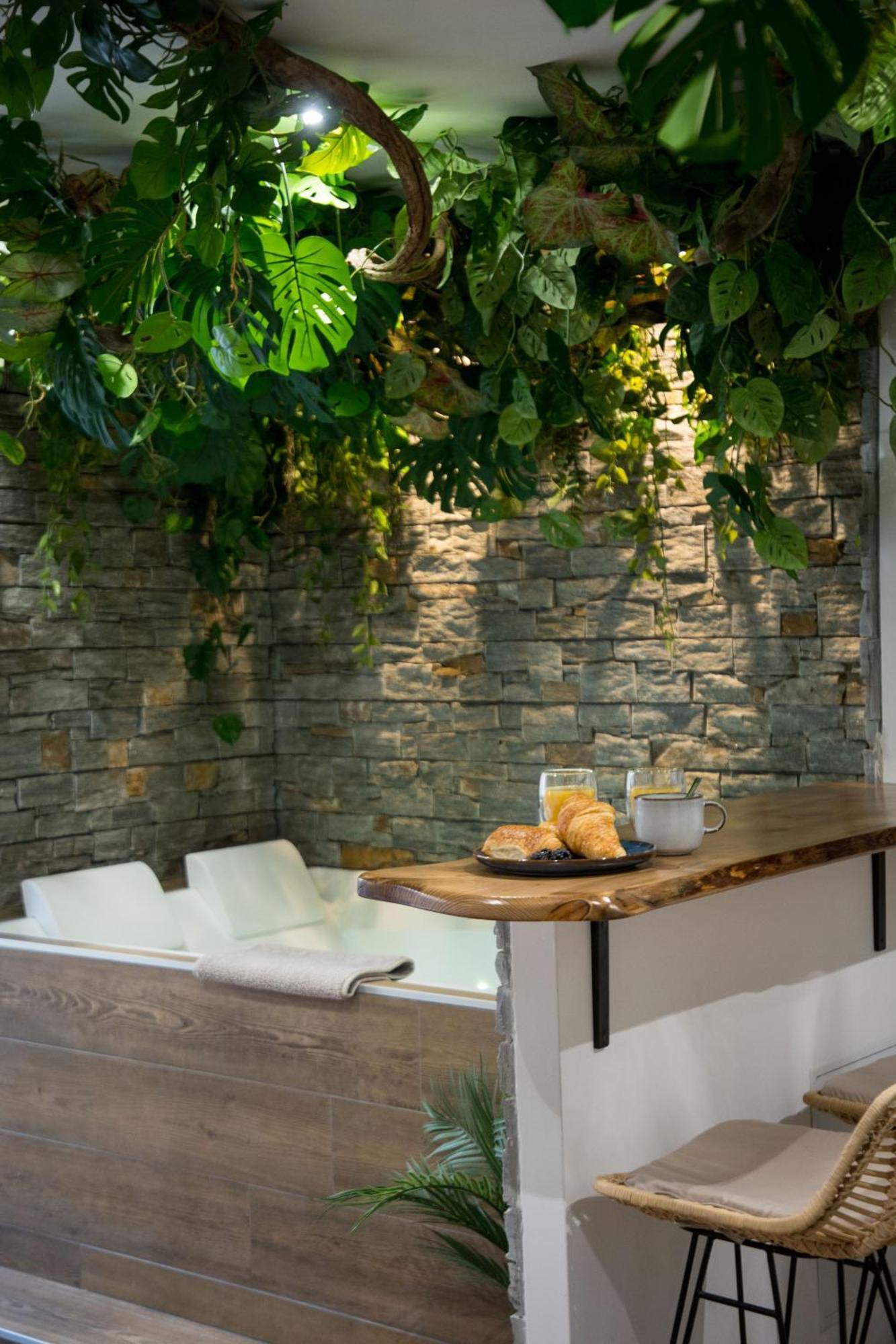 Jungle Room Cannes Extérieur photo